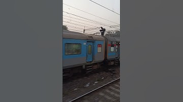 SHUNTING OF 12125 / PRAGATI EXPRESS #shorts #wds6 #indianrailways #viralvideo