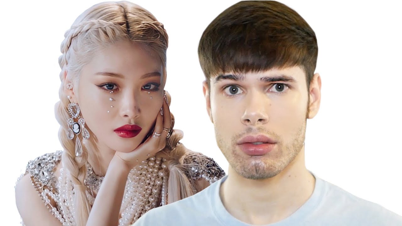 REACTING TO CHUNGHA 청하 (literally every video)