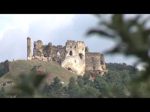 Videó: Üveg étkező asztalok - fényt és stílusos megjelenést keresnek