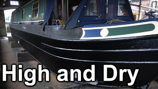 201. In dry dock! Re-blacking my narrowboat