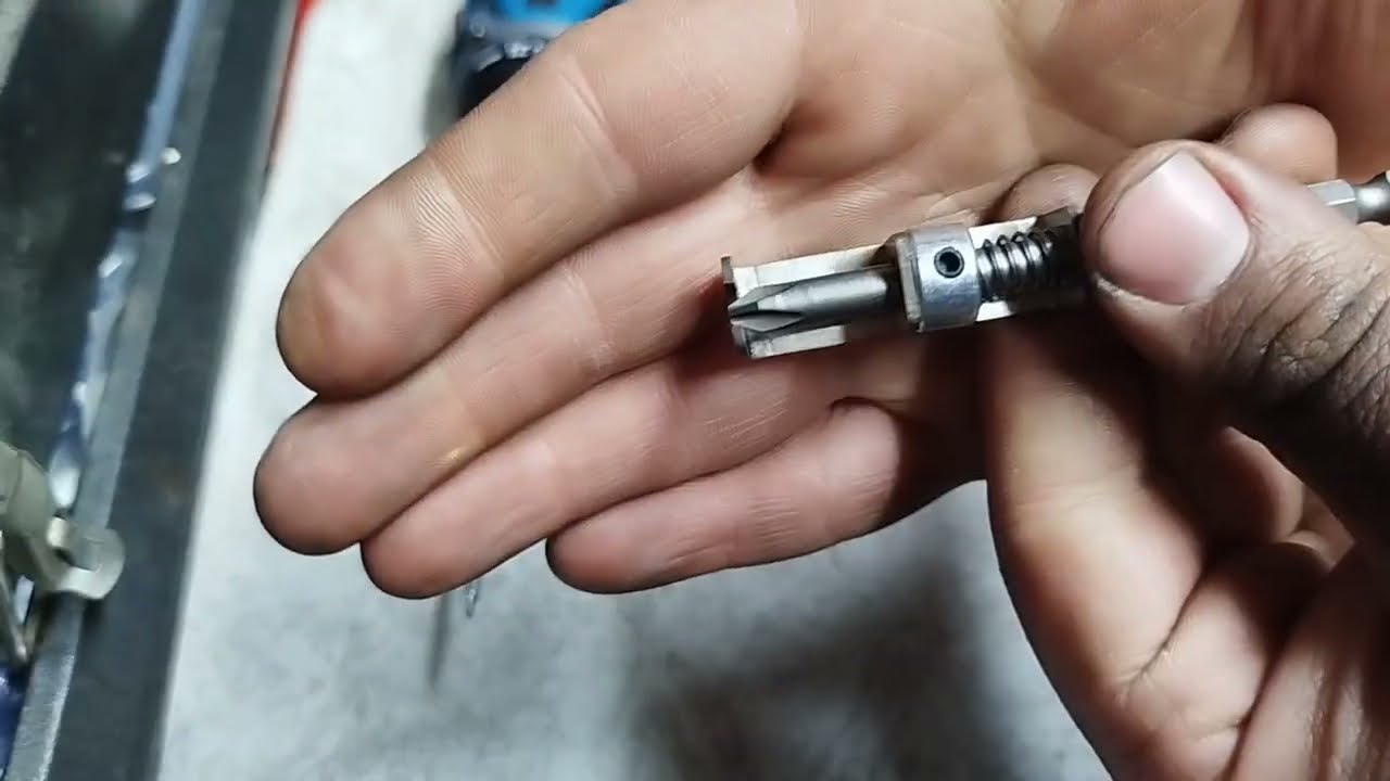 מחזיק בורג קודח