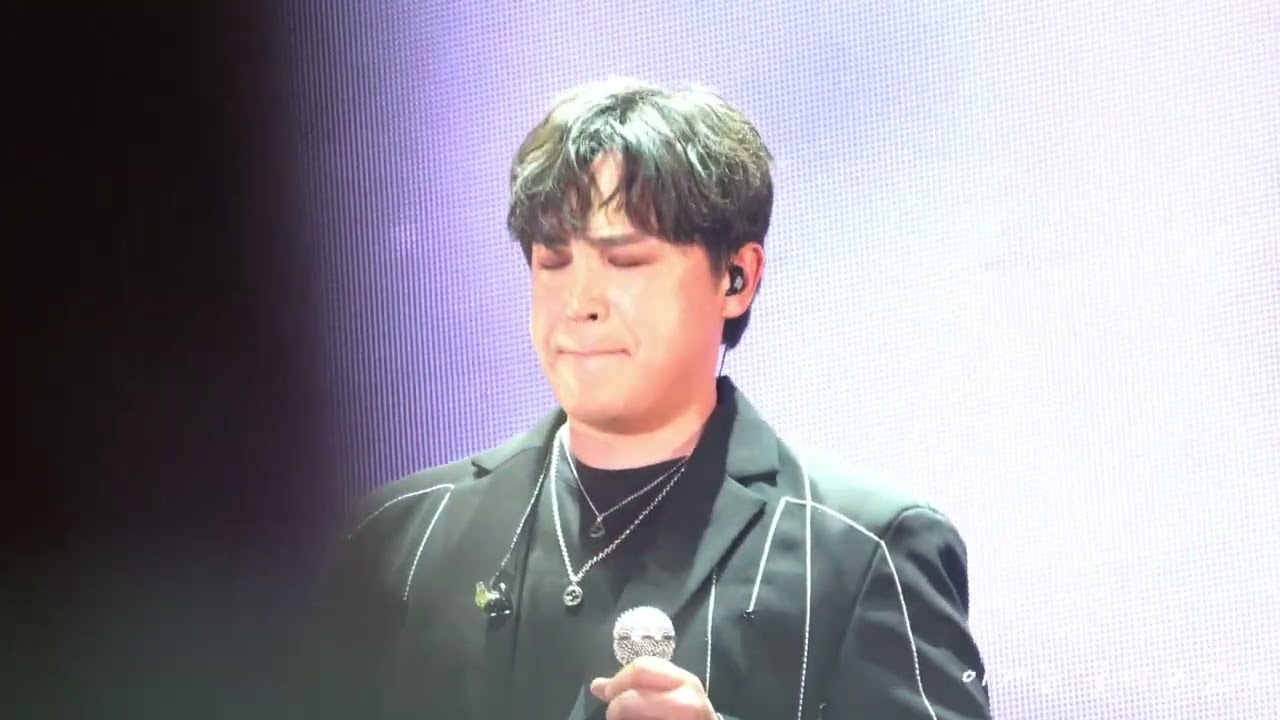 230204 M.C THE MAX 이수 - 흩어지지 않게