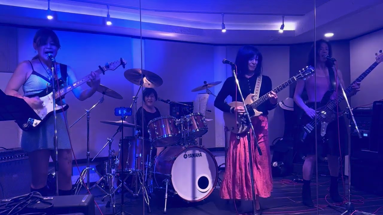 冬の散歩道(Hazy Shade of Winter) / The Bangles.Ver - YouTube
