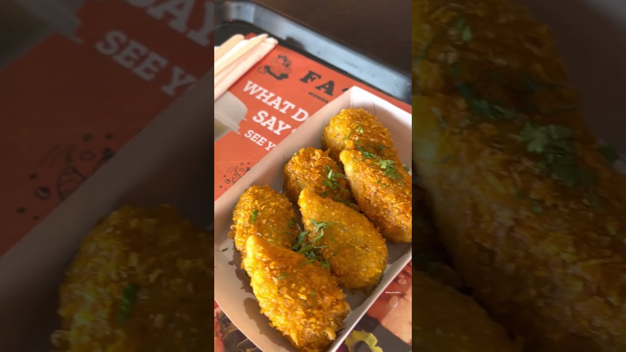 Kurkure Momos at pareeniti Chopra's fat Tiger Raipur 