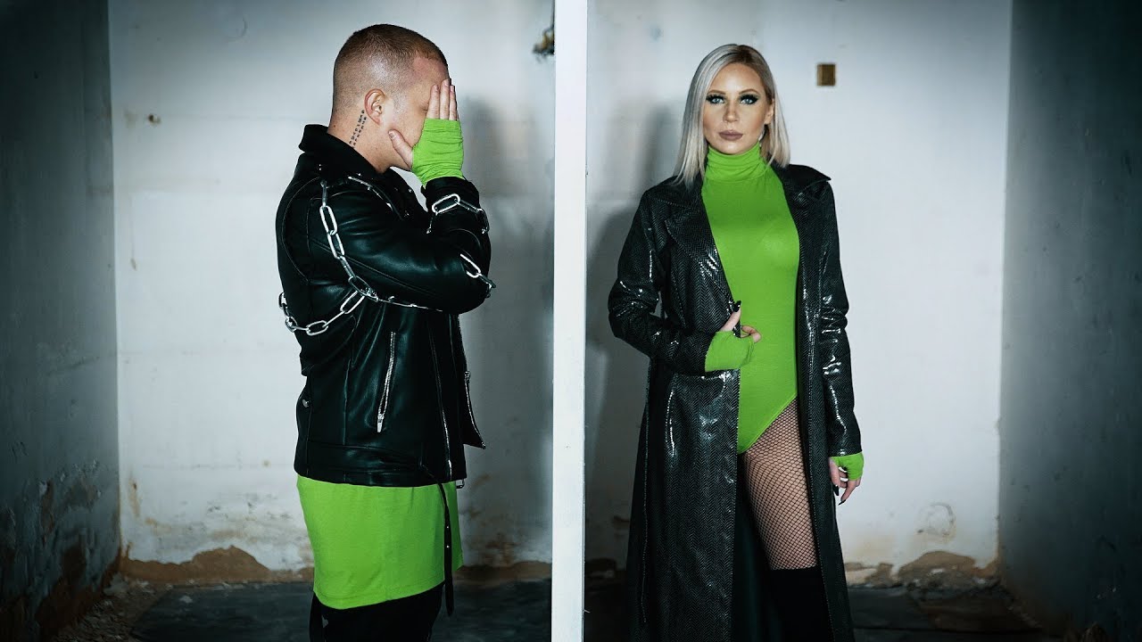 Regardez Rico x Miss Mood - Cella (Official Music Video) sur YouTube Regardez Rico x Miss Mood - Cella (Official Music Video) sur YouTube