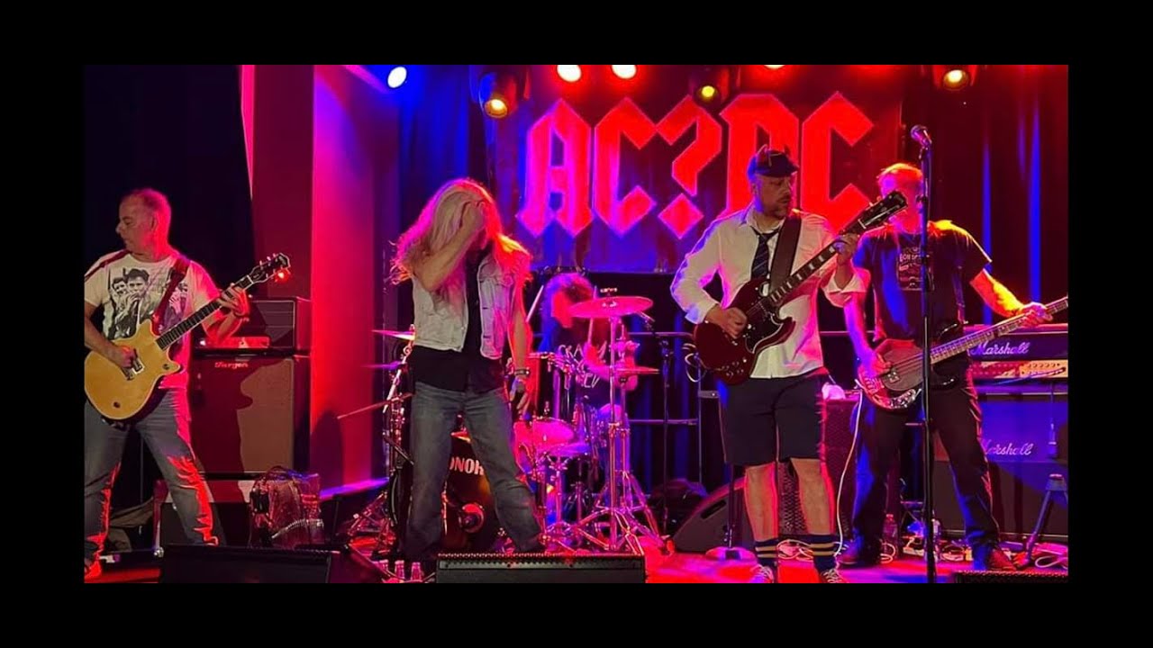 Playing In An AC/DC Tribute As Angus - Great Fun! The Errigle, Belfast ...