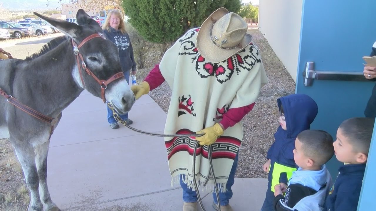 Elementary students in Santa Fe get special visit from a burro