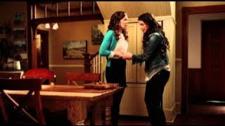Witches of East End S01E02 Marilyn Fenwick