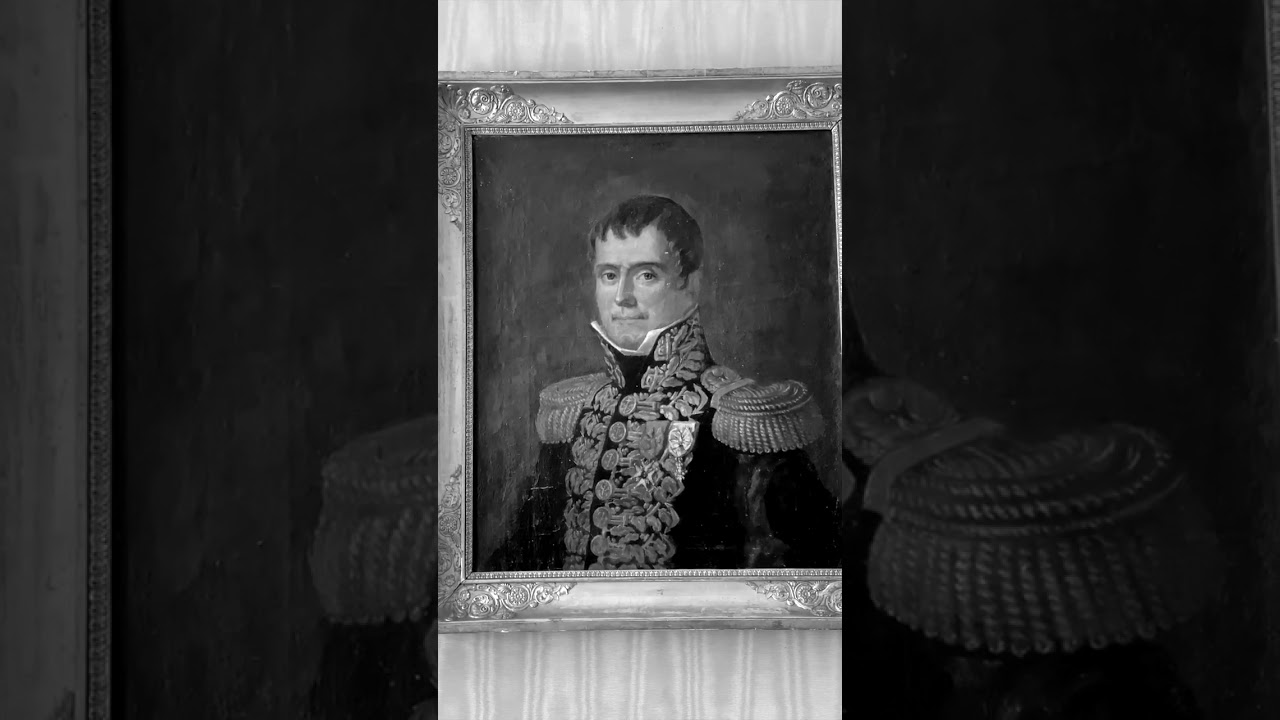 Visite de la préfecture de la Nièvre : une balade en noir et blanc au cœur du patrimoine de Nevers