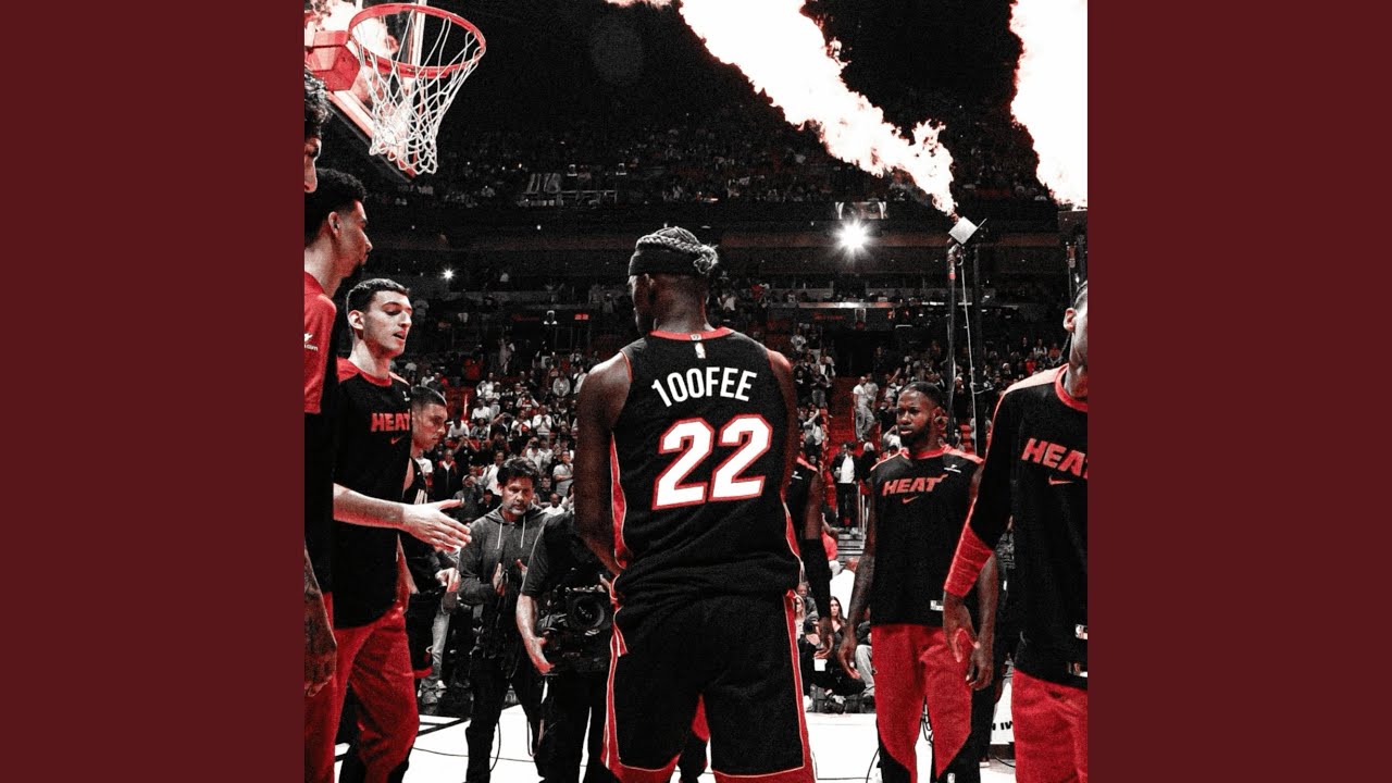 Guarda 22 (feat. T2) su YouTube Guarda 22 (feat. T2) su YouTube