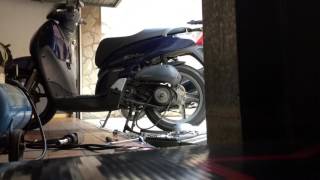 Sh150i  Cambio De Correa Y Pastillas Delanteras timelapse