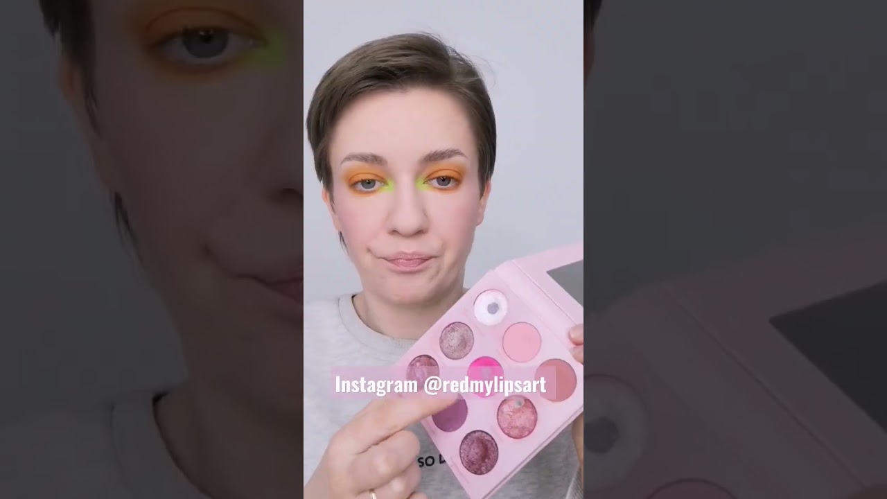 Graphic liner neon makeup 