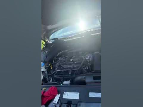 2014 Volkswagen Jetta smell fuel after driving - YouTube
