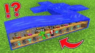 Mikey and JJ Built a House Inside WATER in Minecraft (Maizen)