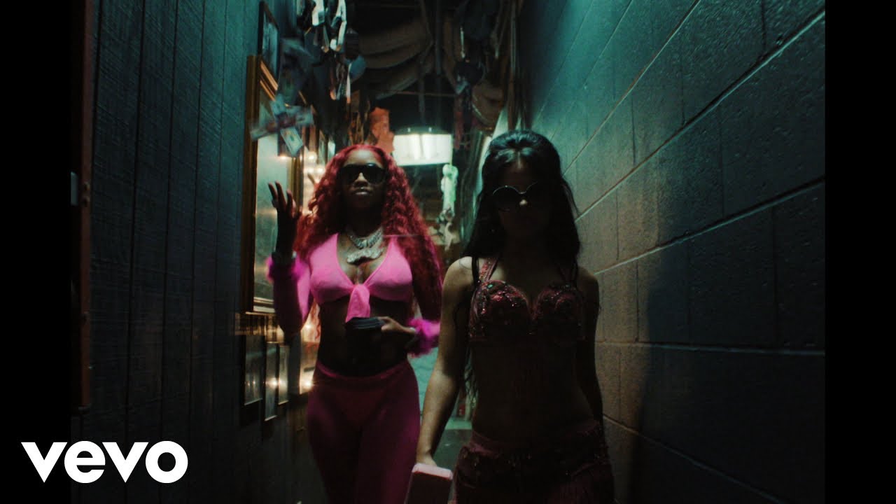 Jessie Murph & Sexyy Red - Blue Strips (Remix - Official Video) Jessie Murph & Sexyy Red - Blue Strips (Remix - Official Video)