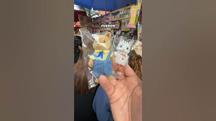 Buscando un #ternurin en el #tianguis de juguetes de Balderas en #cdmx #holidayswithshorts