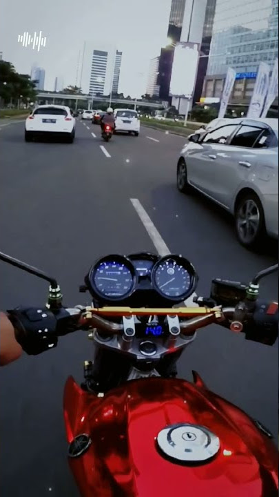 Story' WA Vixion.