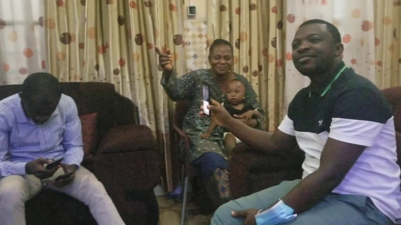 Le Pst GRACE MUTOMBO et son épouse maman GRACIEL reçoivent Fr ISAAC BUKASA, Pst NEVILLE KANONO