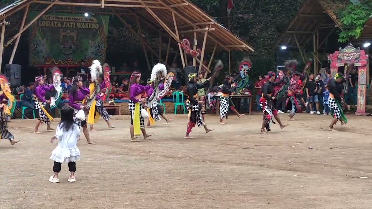 Ebeg Thun baru di kampung bambu bandung