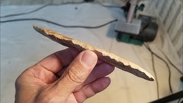 1289 - Reworking Old Flintknapped Biface