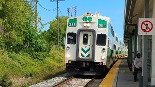 Old Cab Car 255! GO 255 Leads GO 7417 Through Scarborough GO With 643 Trailing 