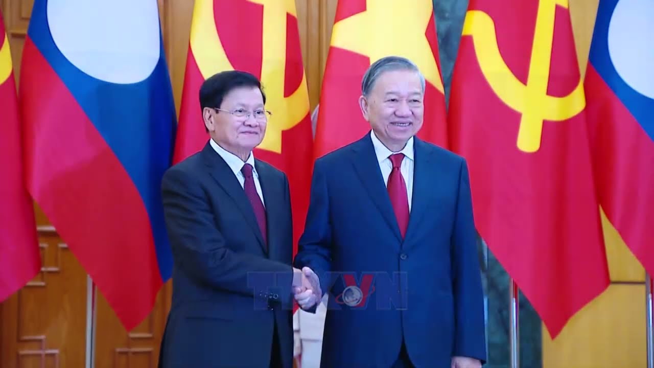 В Ханое состоялись переговоры высших вьетнамских и лаосских лидеров.