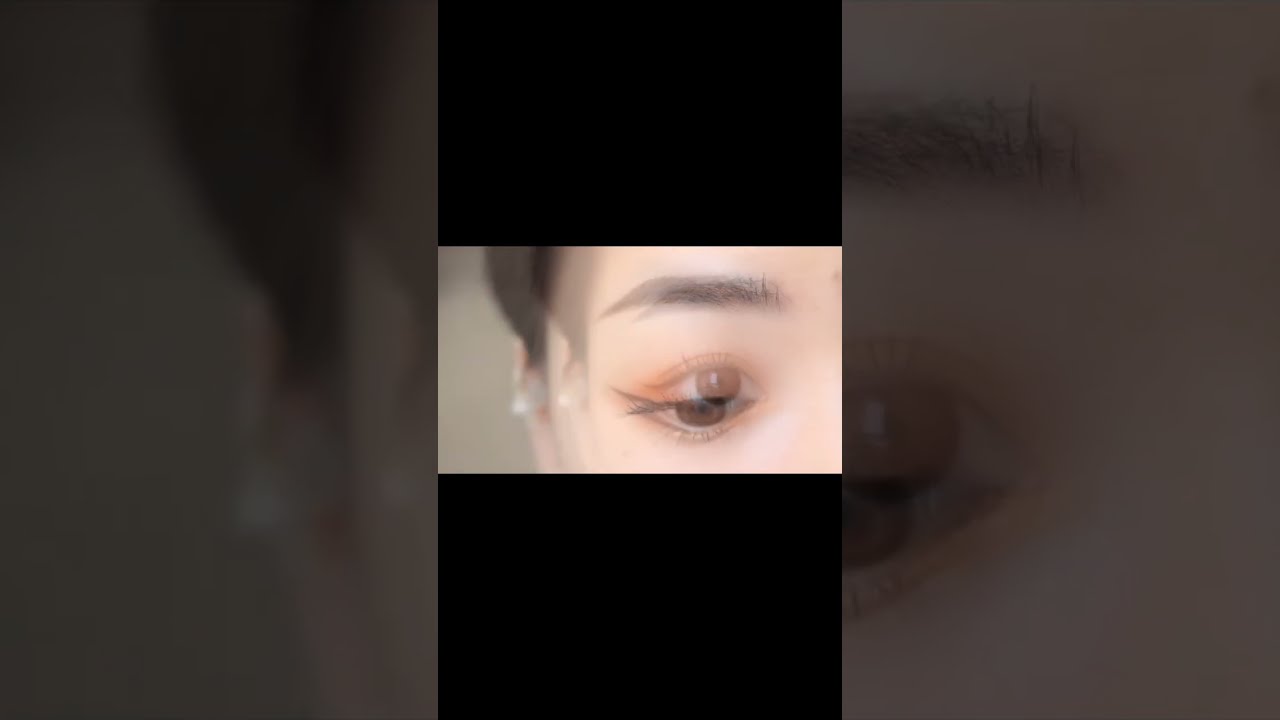 การแต่งหน้าตาสำหรับผู้เริ่มต้นหลักสูตรการแต่งหน้าตา