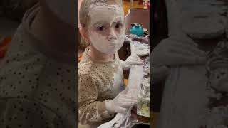 Adorable Little Girl Paints Herself Using Her Mom’s Cream