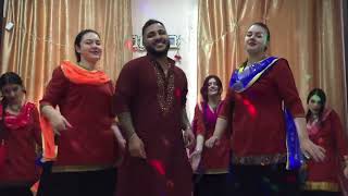 Mauja Hi Mauja / Dance Group Lakshmi &amp; Omar Amani