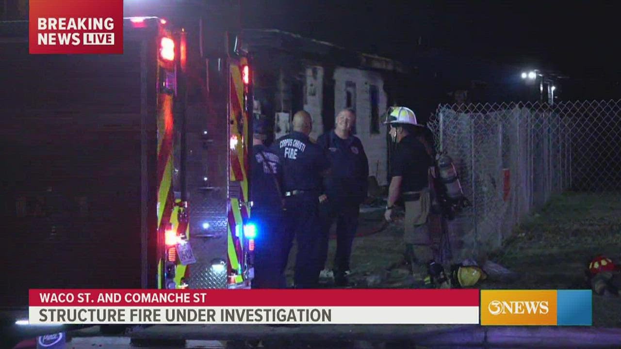 Emergency crews battle early morning fire on Waco St. - YouTube