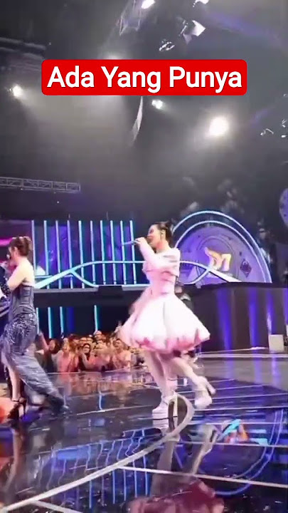 BUNDA LESTI BIKIN HEBOH PANGGUNG DA7 INDOSIAR #lesti #lestikejora #leslarentertainment #indosiar