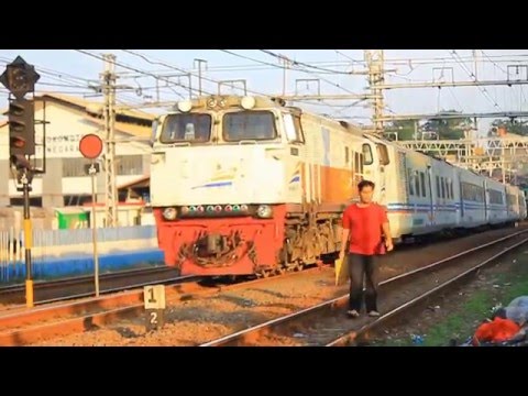 Perjalanan Tunggal Kereta Api EKSEKUTIF GAJAYANA Malang 