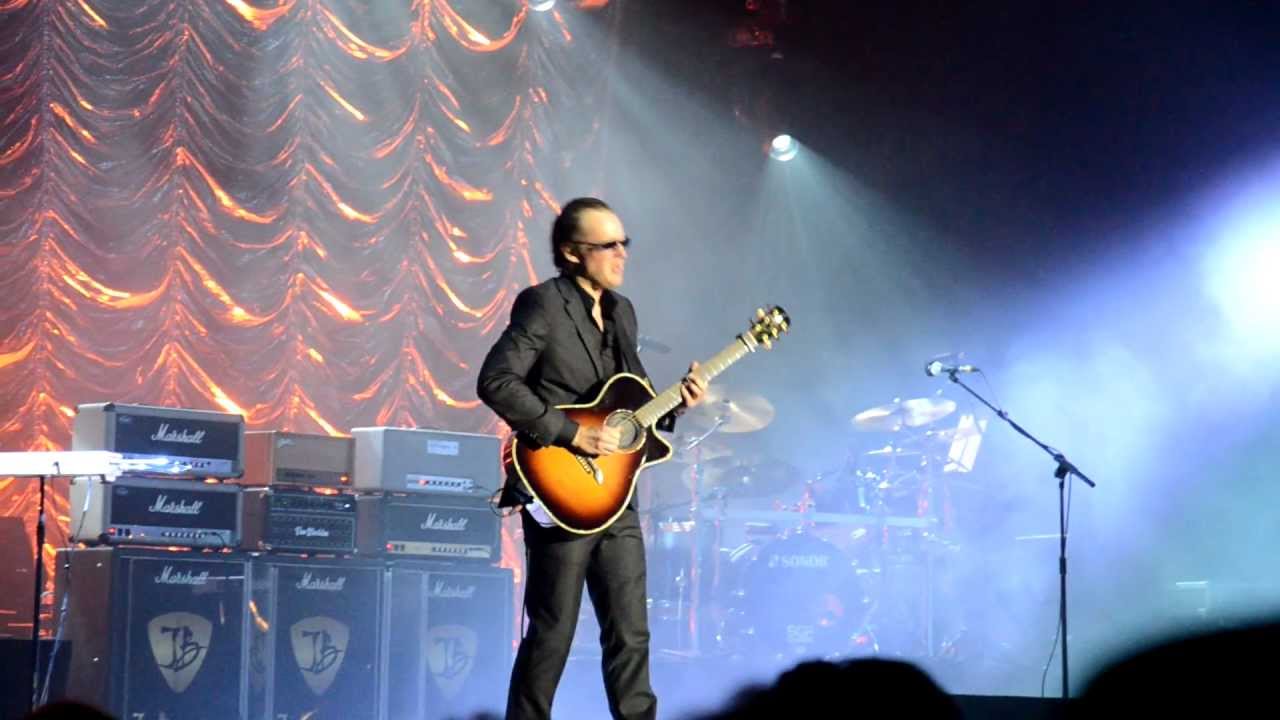 Joe Bonamassa - Woke Up Dreaming @ Grugahalle 10-03-2012 [HD]