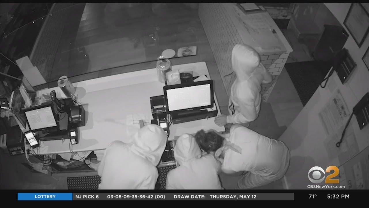 12 shops in downtown Syosset broken into overnight