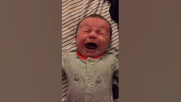 Daddy Scares Baby 