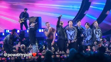 FANCAM - “My Universe” - Coldplay x BTS @ AMAs 2021