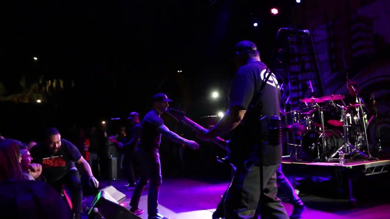 Pennywise - Victim of Reality Live