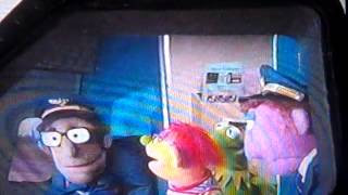 muppet sing alongs things that fly