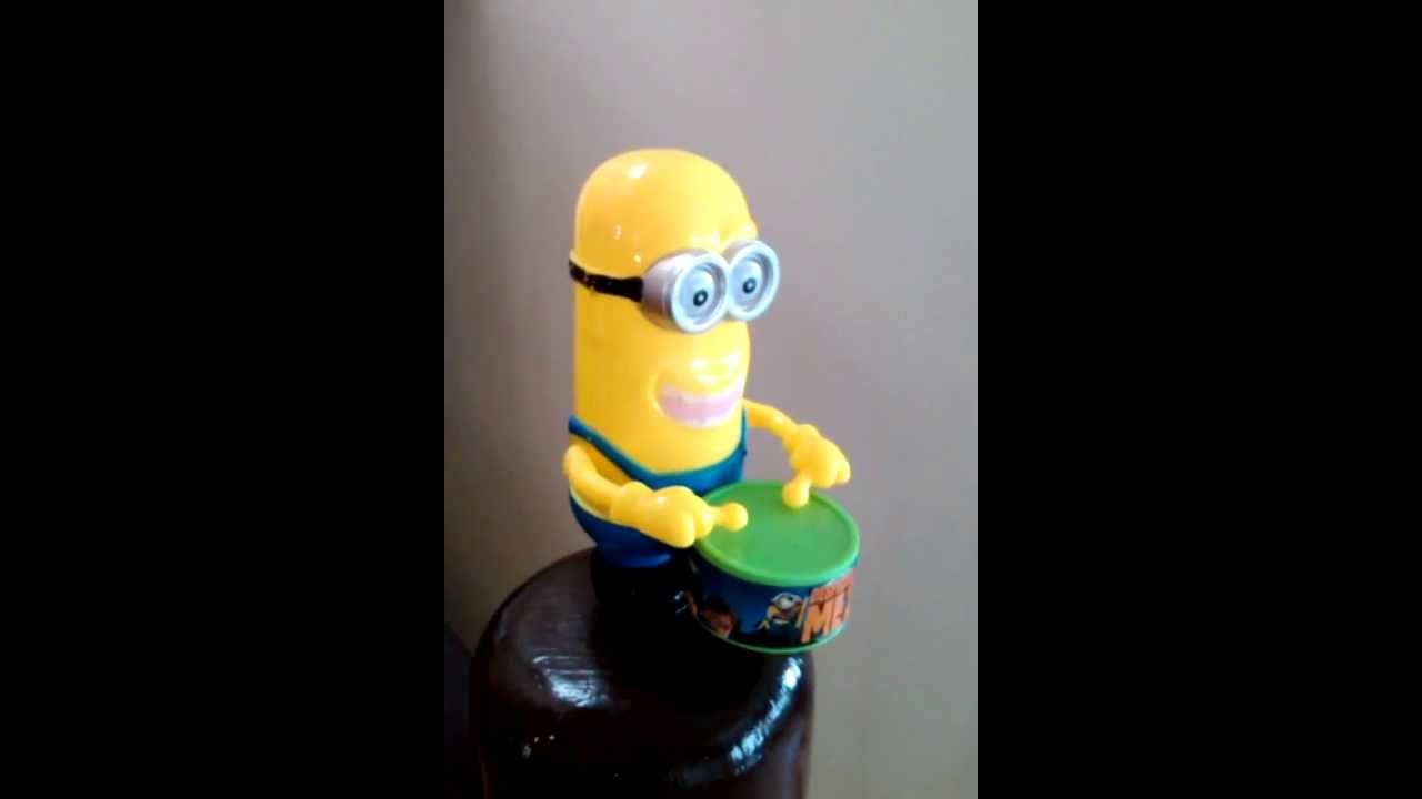 minion drummer - YouTube