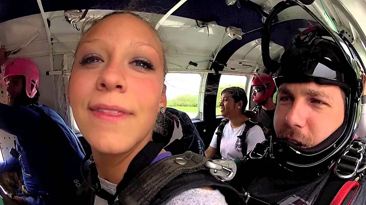 Tandem Skydive | Acworth, GA | Rebecca McKay