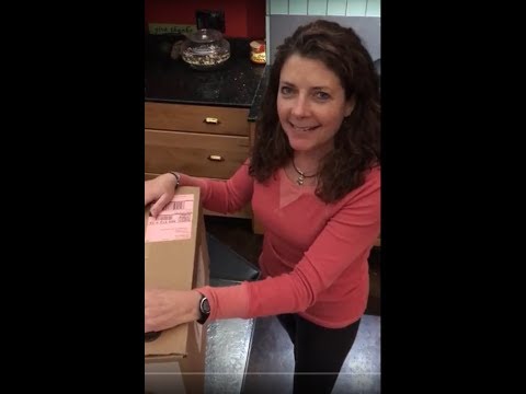 unboxing-certified-gluten-free-green-chef-meal-kit