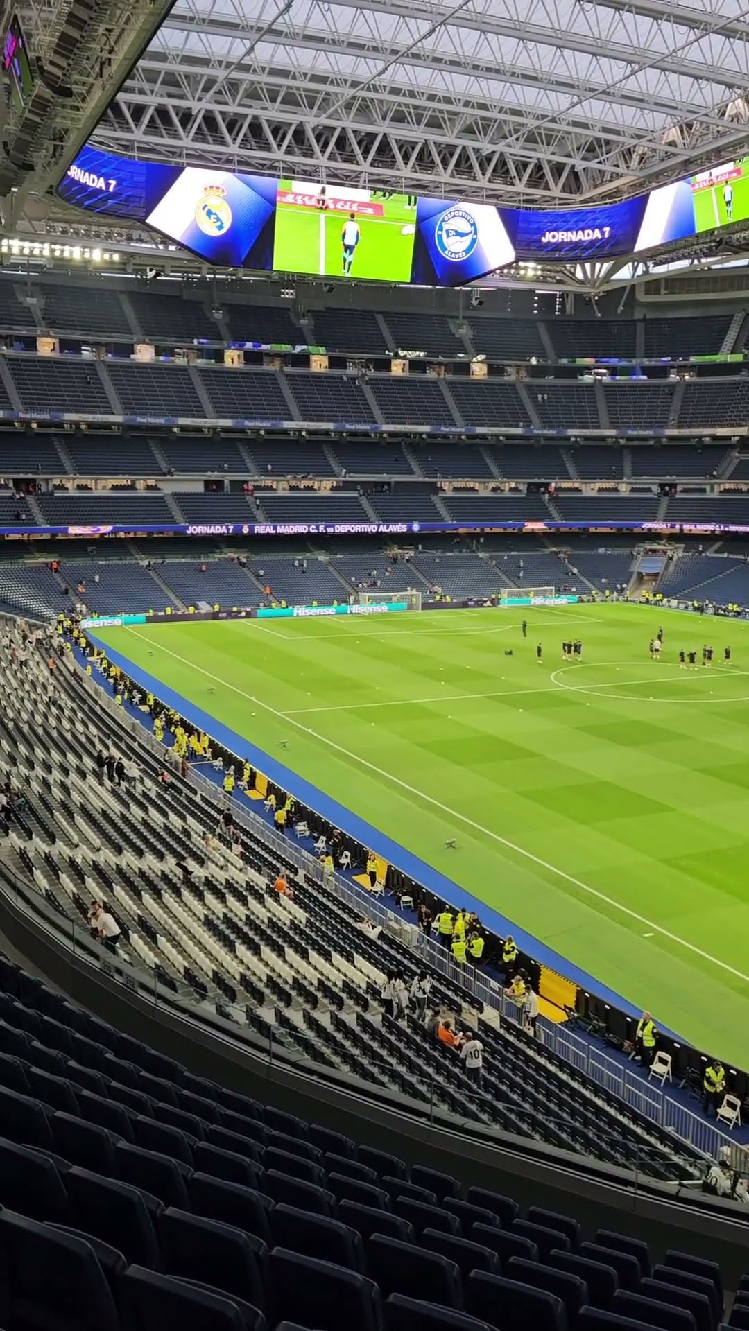 #SantiagoBernabeu #RealMadrid #Madrid #España #Mbappé #Vini #Bellingham #EASports #FCMOBILELatam