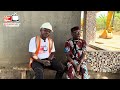 أشاد سكان أماوم بالدكتور أليكس لإنقاذه لهم 