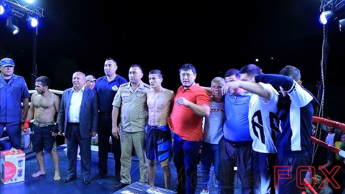 Uy qurilishi porno video Bokira qiz jinsiy aloqa video