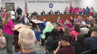Liberty Elementary School District Board facing backlash over teacher resignations