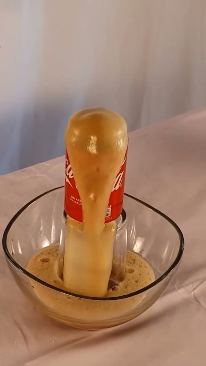 NUNCA LE ECHES AZÚCAR A LA COCA COLA ⛔️