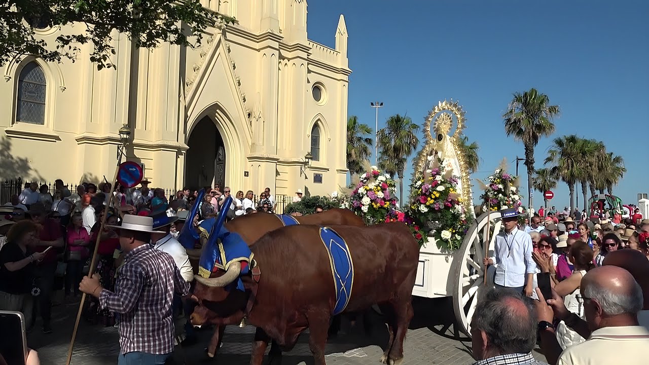 Salida de la Virgen de Regla del Pinar en el comienzo de su Romería - 2025 - Chipiona