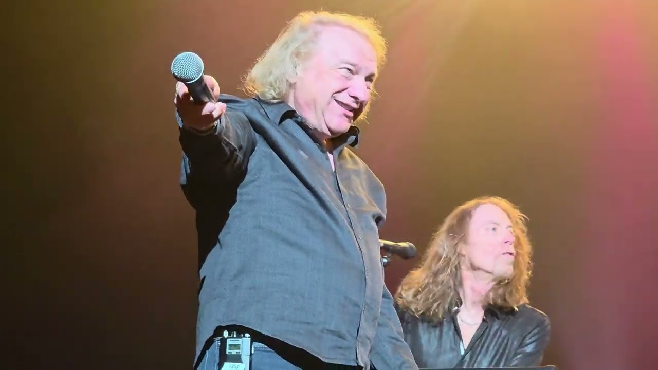 Foreigner (With Lou Gramm) - I Want To Know What Love Is (Live In São Paulo 2025)