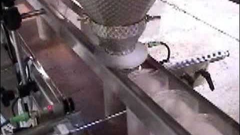 CombiScale multi head weigher, bottle indexing conveyor