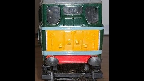 Triang Class 31 R357 vintage model bought as non-runner, brought back to working order and serviced.